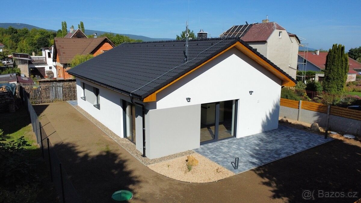 Prodej rodinný dům - Osek u Duchcova, 417 05