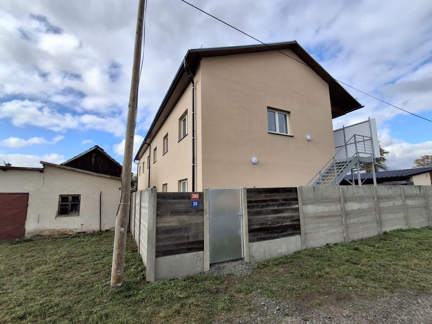 Činžovní domy, Budovatelská, Františkovy Lázně, 270 m²