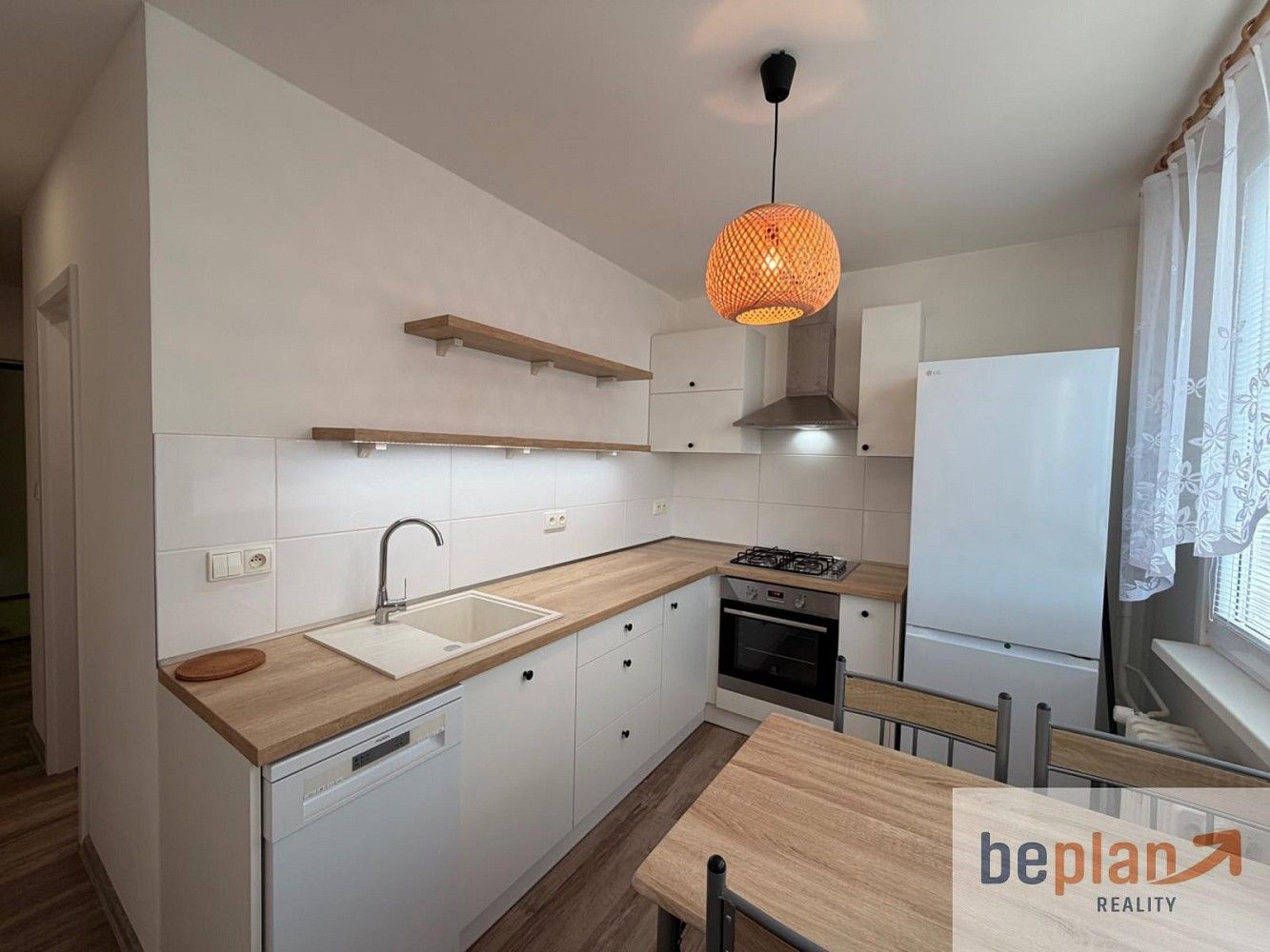 2+1, Nová, Ústí nad Labem - Střekov, 63 m²
