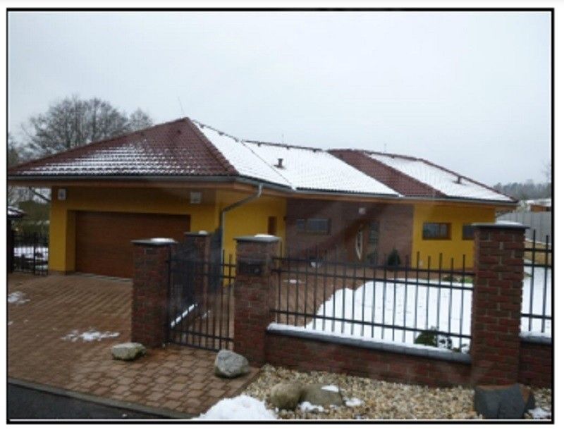 Rodinné domy, Zahradní, Nová Paka, 130 m²