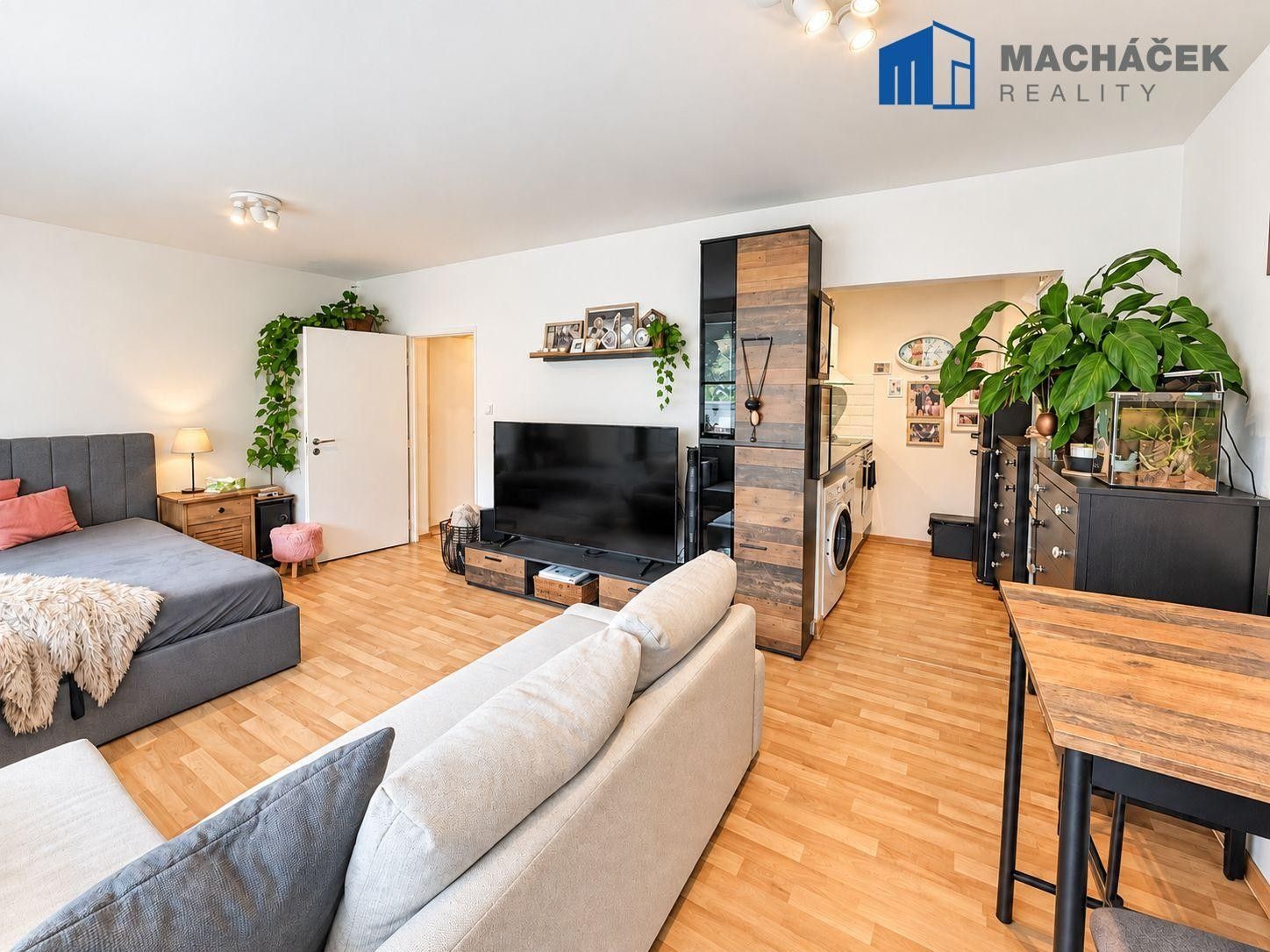 Byt 1+kk · 35 m² · Opavská, Teplice - 3