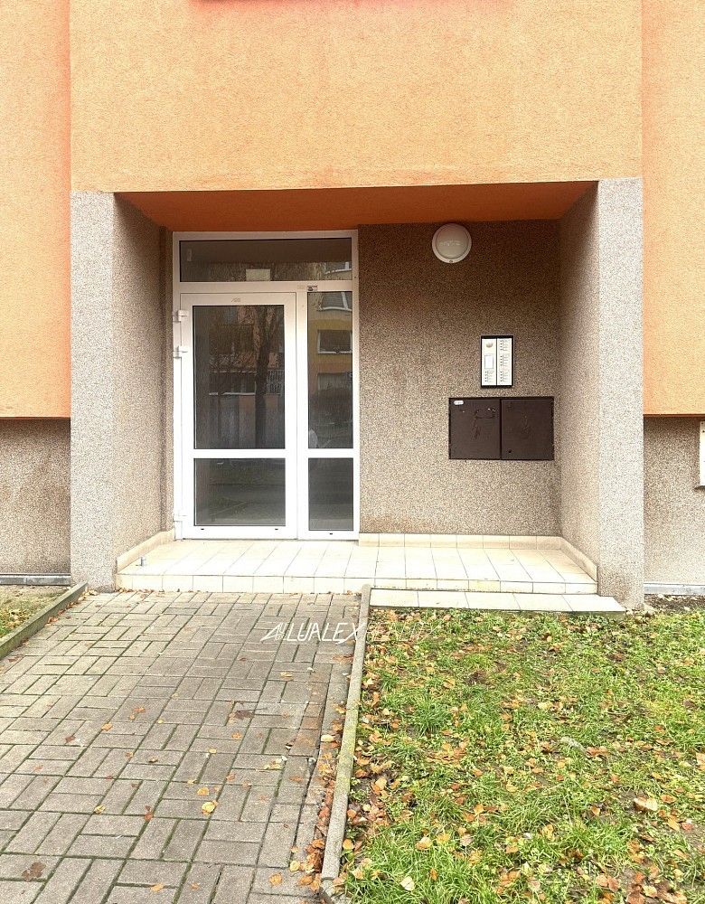 Byt 4+1 · 109 m² · J. Á. Komenského, Teplice - Trnovany - 3