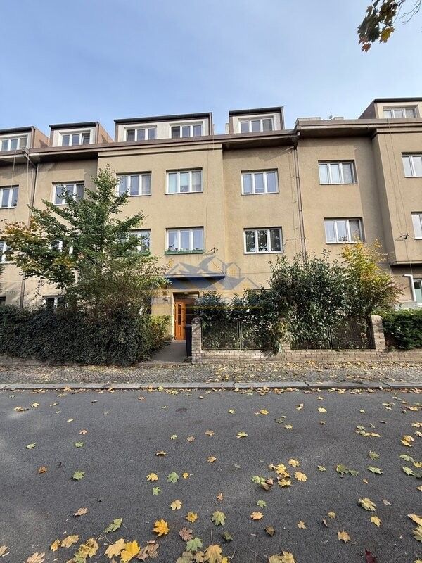 Prodej byt - Praha, 147 00