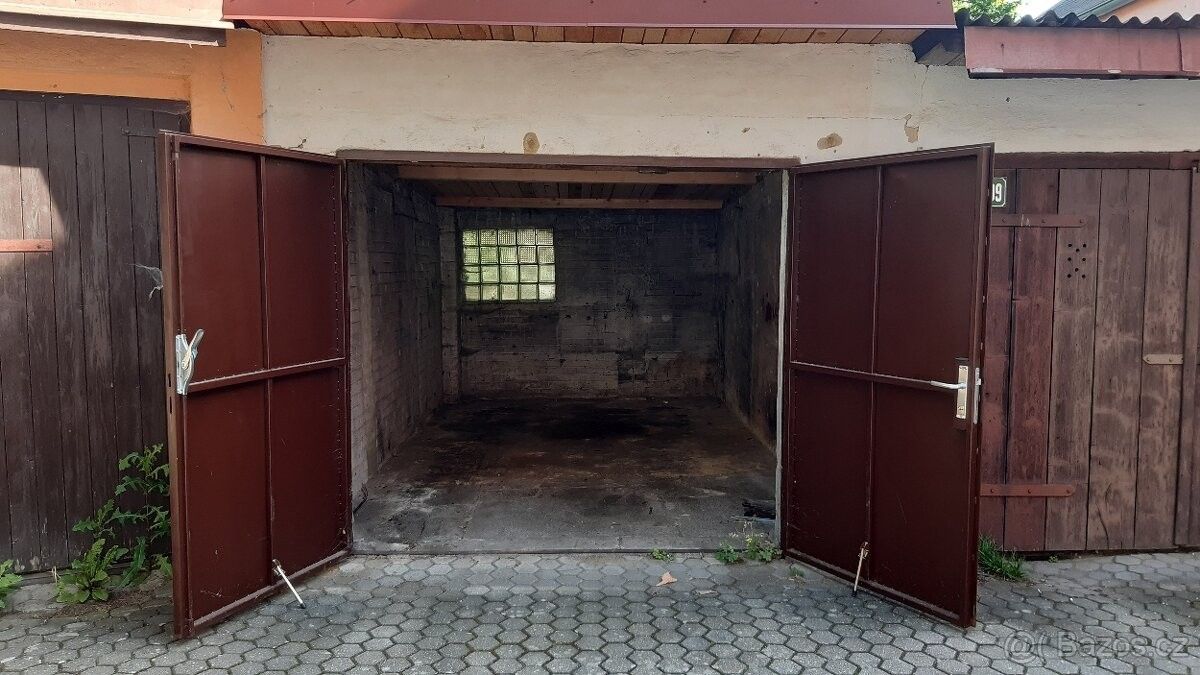 Garáže, Sokolov, 356 01