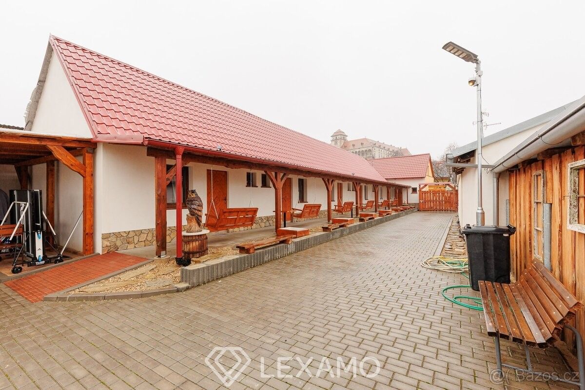 Pronájem byt - Jaroslavice, 671 28