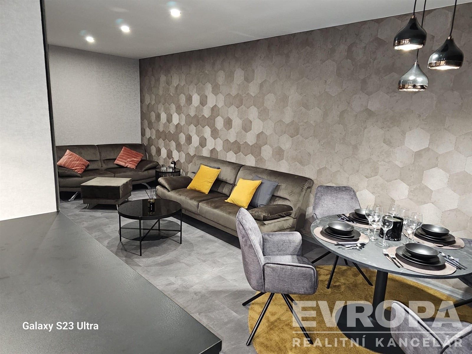 Pronájem byt 3+kk - Vochov, 90 m²