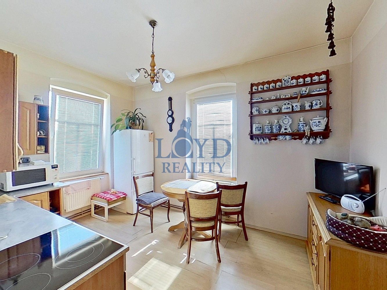 Činžovní dům · 374 m² · U Trati, Karlovy Vary - Bohatice - 4