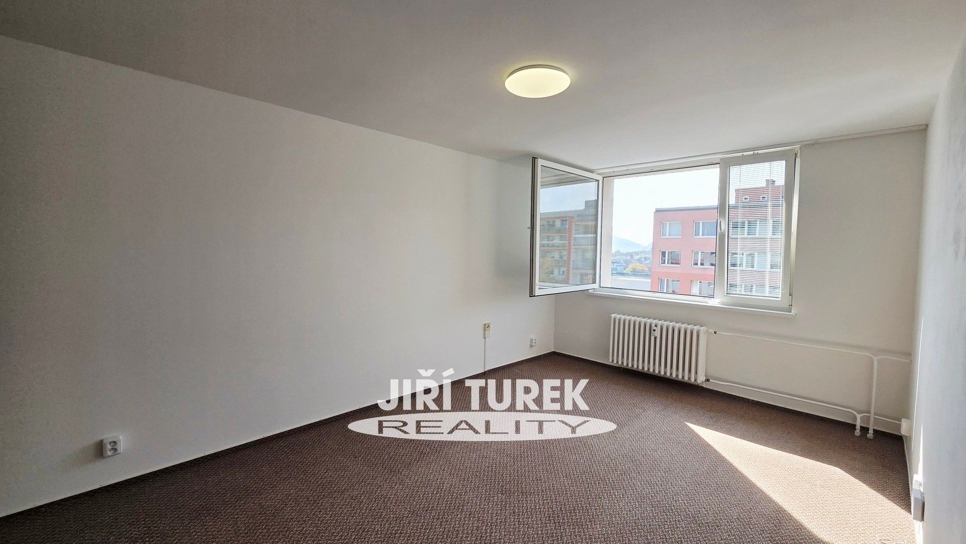2+kk, Nad Stadionem, Králův Dvůr, 47 m² - 2