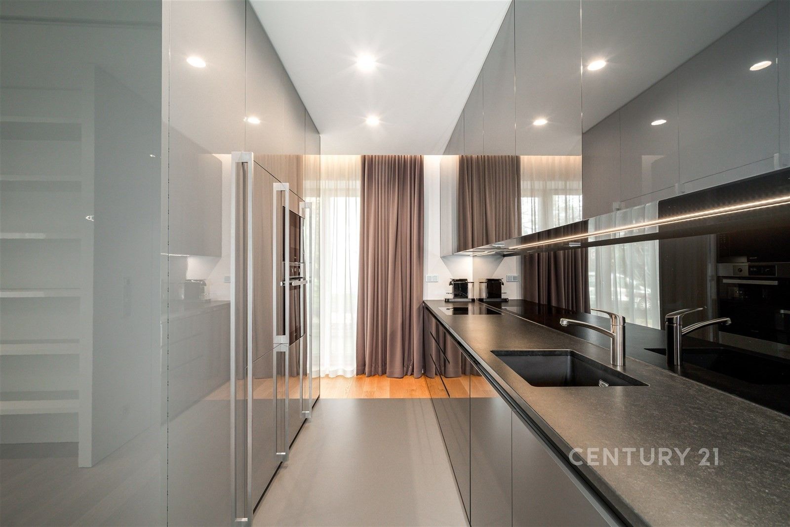 3+kk, Na Klaudiánce 400, Praha Podolí, 137 m² - 1
