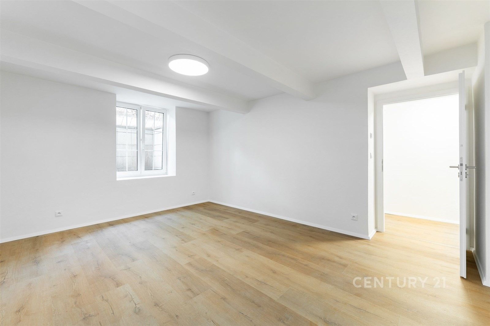 2+1, Velvarská 1622, Praha Dejvice, 62 m² - 1