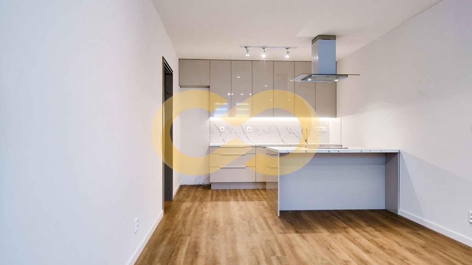 2+kk, Alšovo nám., Písek, 66 m²