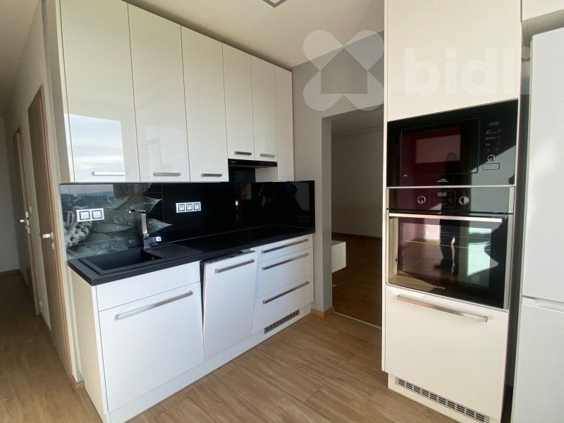 Pronájem byt 3+1 - Na Honech III, Zlín, 68 m²