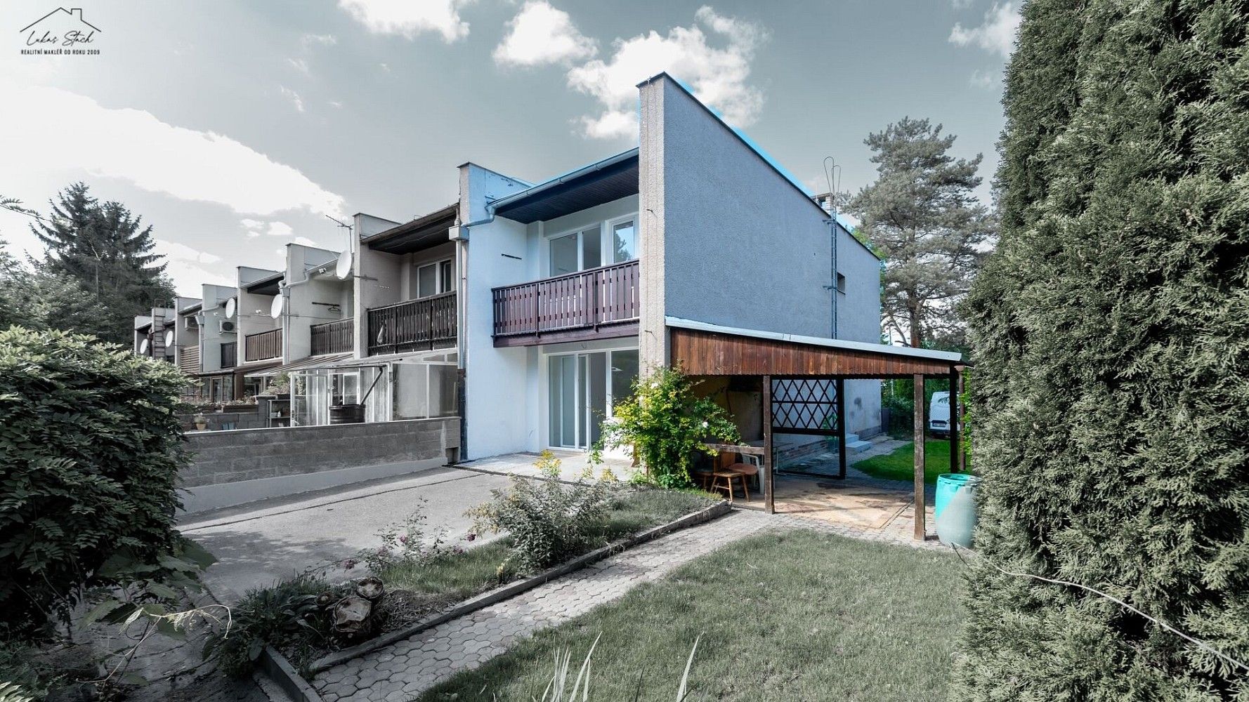 Rodinné domy, U Lip, Únětice, okres Praha-západ, 170 m² - 1