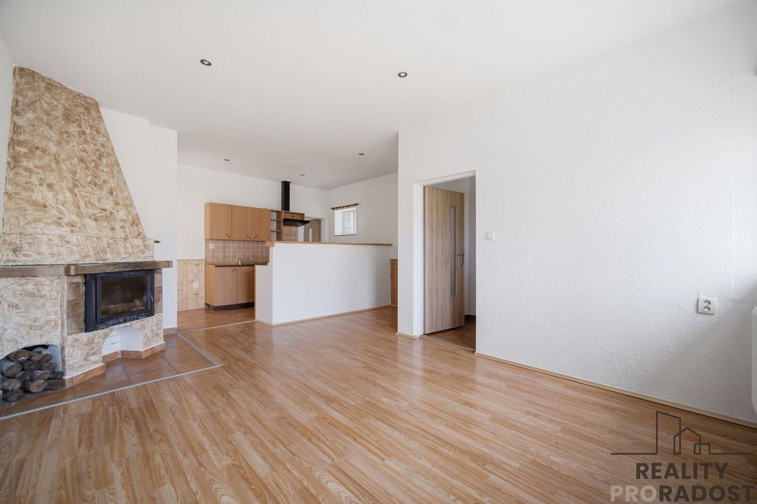 Rodinné domy, Chroustovice, okres Chrudim, Pardubický kraj, 137 m² - 2