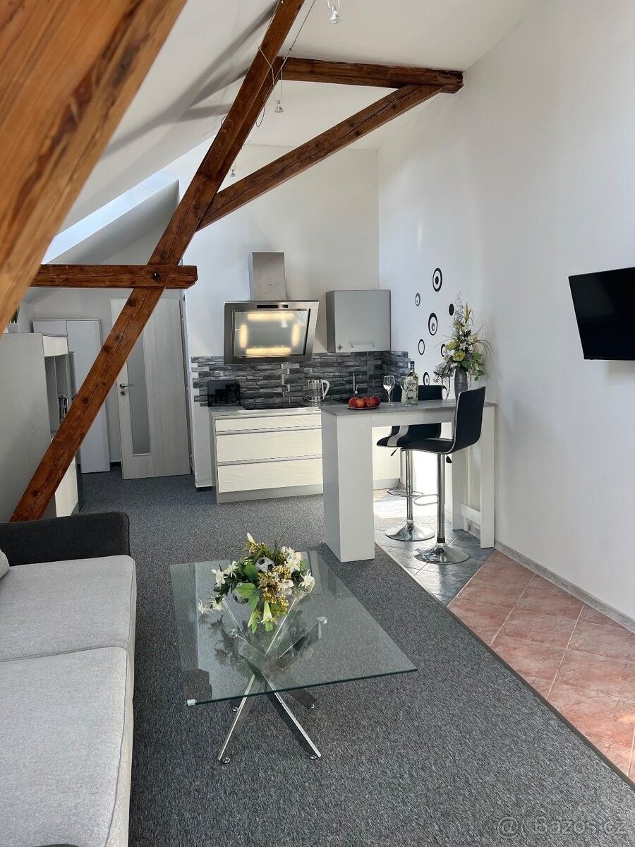 Byty, Pardubice, 530 02