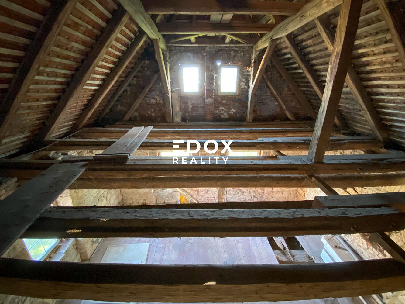 Rodinný dům · 800 m² · Krásný Dvůr - Němčany, okres Louny - 3