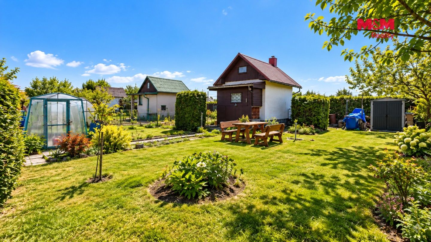 Chaty, Slatina, Hradec Králové, 385 m² - 2