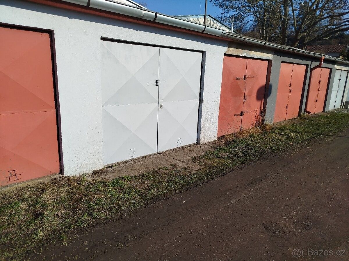 Prodej garáž - Kosmonosy, 293 06