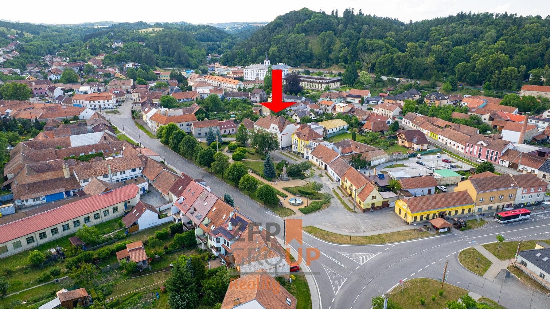 Ubytovací zařízení · 1 400 m² · nám. Osvobození, Lysice, okres Blansko - 3