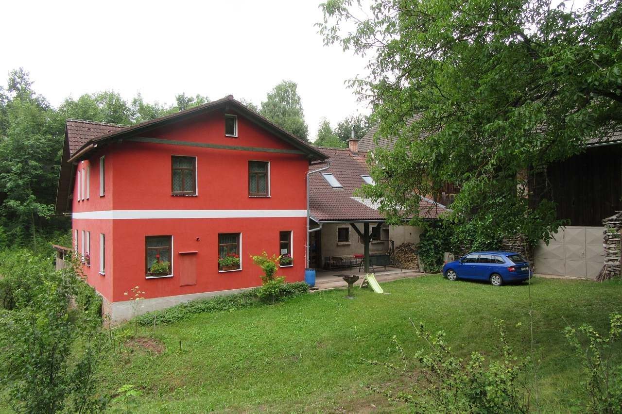 Chaty, Borek - Bezník, Královéhradecký kraj