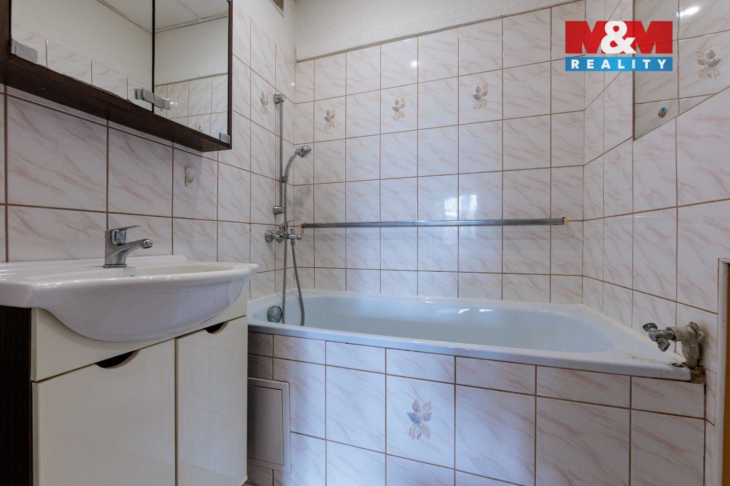 Pronájem byt 2+1 - Revoluční, Chodov, 56 m²