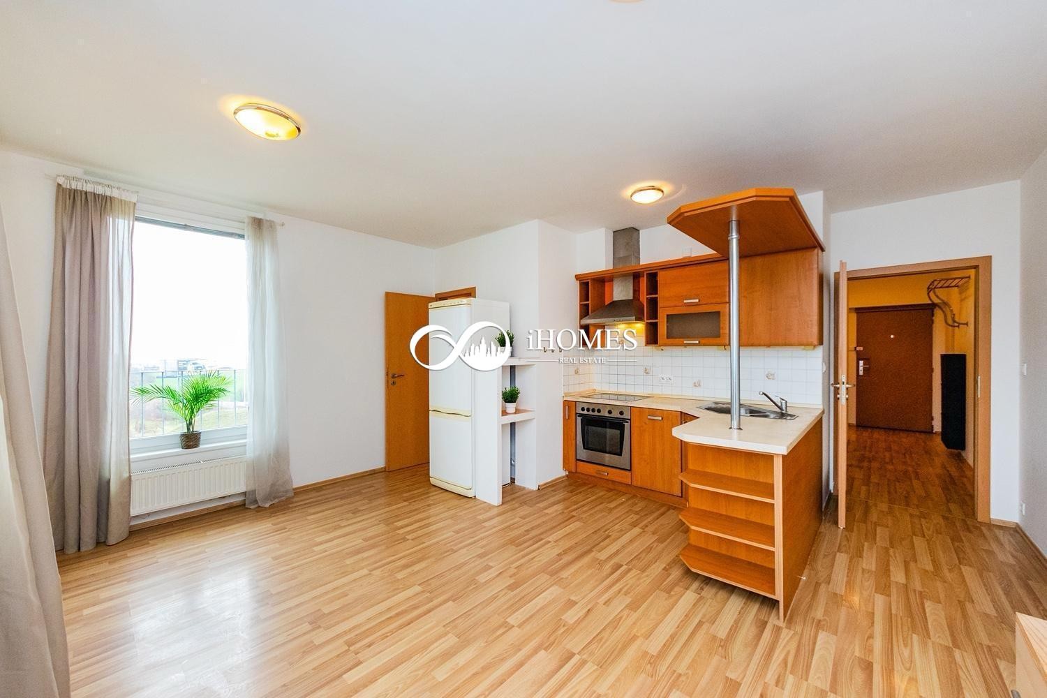 2+kk, Terezínská, Praha, 53 m² - 1