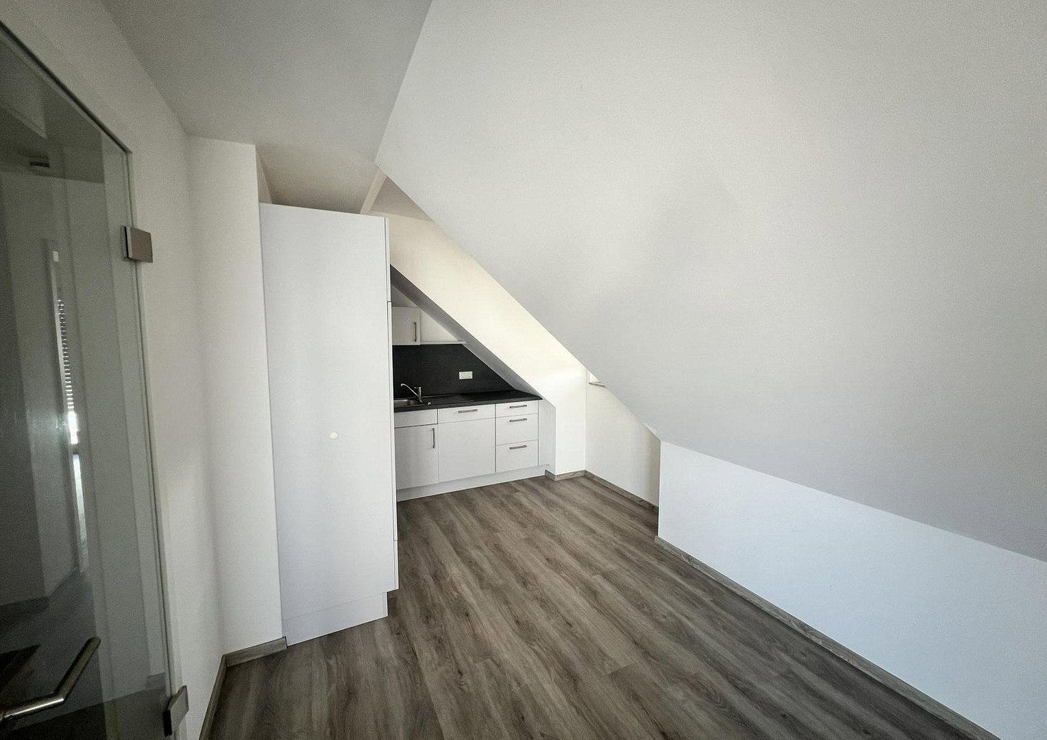Pronájem byt 2+1 - Schrobenhausener Str. 32 Ingolstadt Haunwöhr Bayern 85051, 63 m² - 5