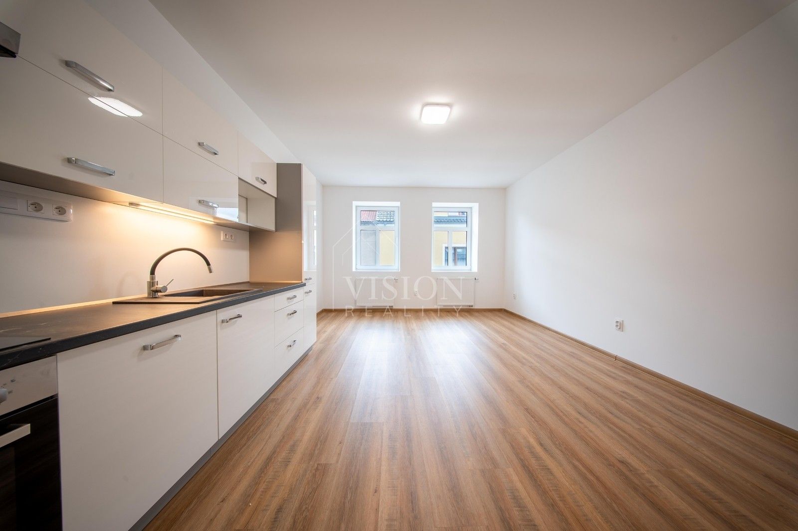 Byt 2+kk · 43 m² · Hošťálkova, Tábor - 3