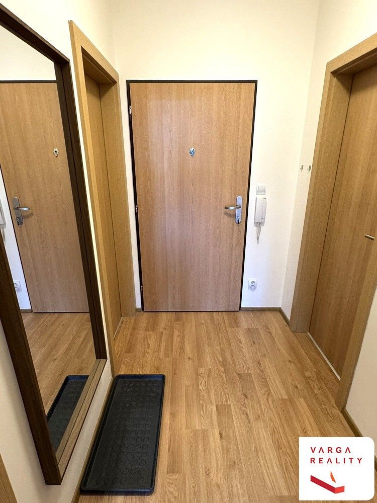 Byt 1+kk · 41 m² · Bermanova, Praha 9 - Čakovice - 4