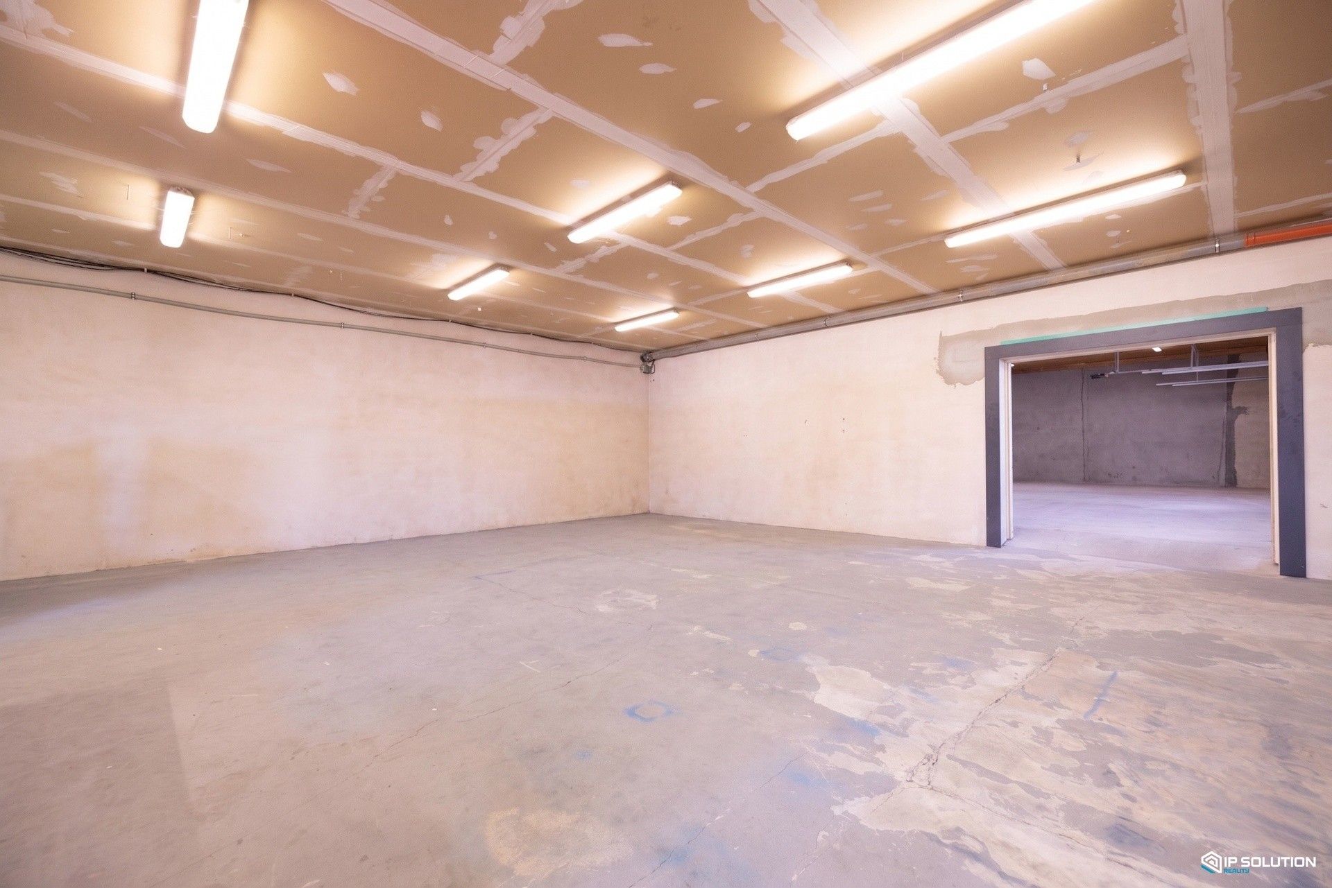 Sklady, Hrušecká 401, Týnec, 115 m² - 2