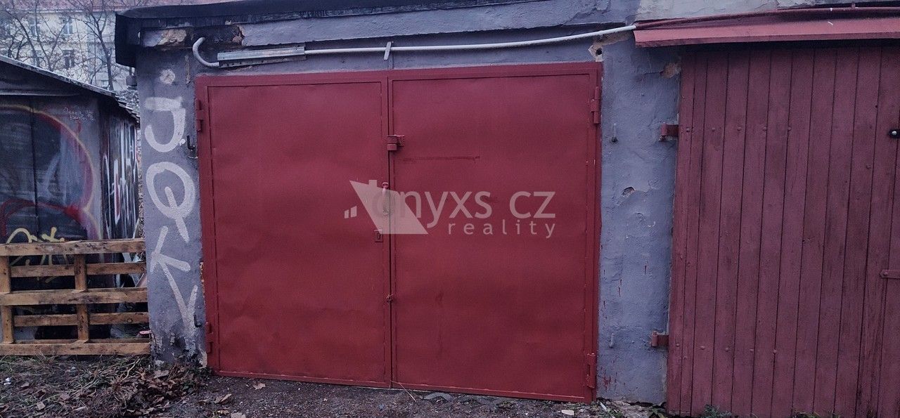 Garáže, Závišova,Nusle,Praha 4, 17 m²