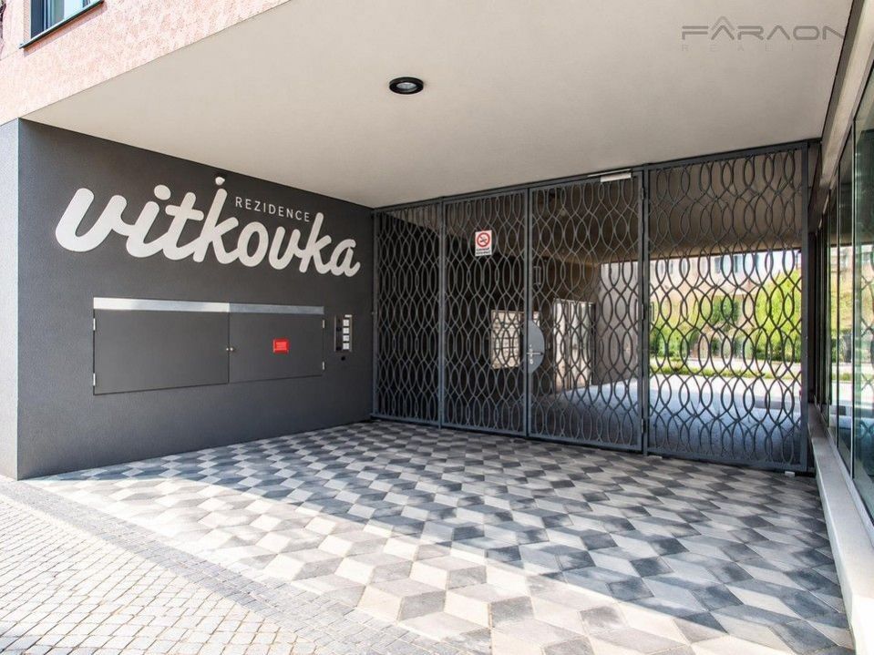 Pronájem byt 1+kk - Koněvova, Praha, 34 m² - 5