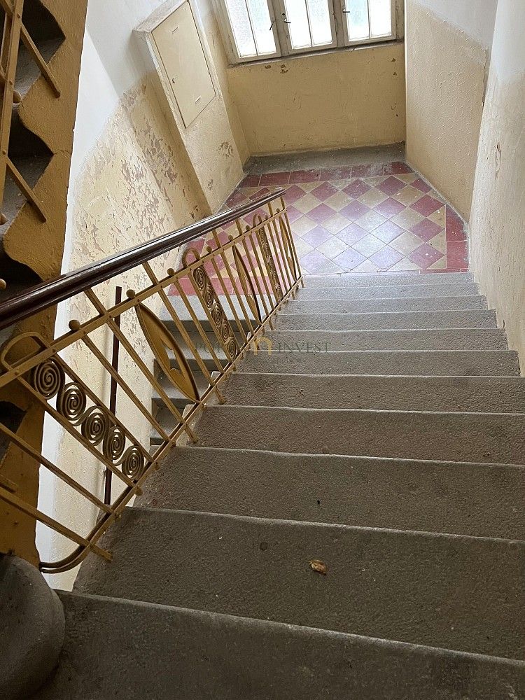 Činžovní dům · 1 841 m² · Praha - Dejvice, okres Praha 6, Hlavní město Praha - 3