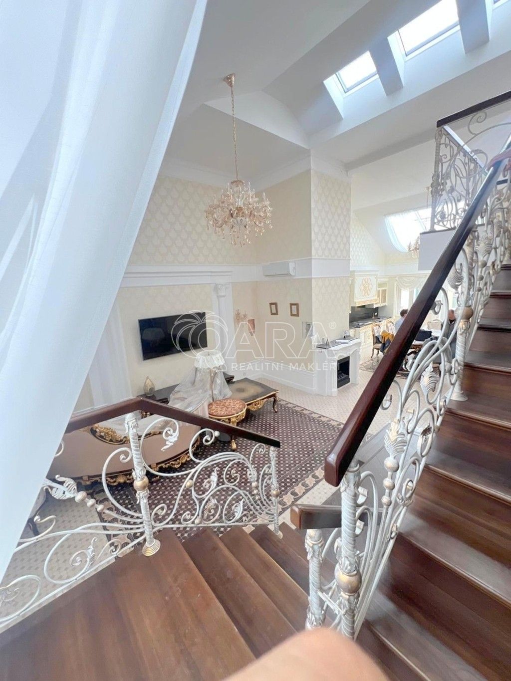 Prodej byt - Josefov, Praha, 214 m²