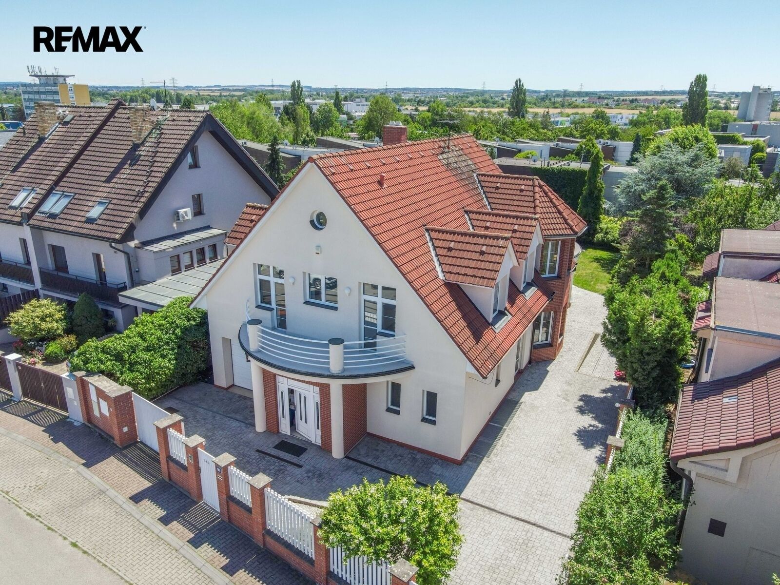 Rodinné domy, Betáňská, Praha Libuš, 507 m² - 2