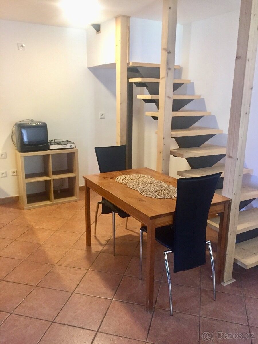 Pronájem byt 1+kk - Lovosice, 410 02, 51 m²