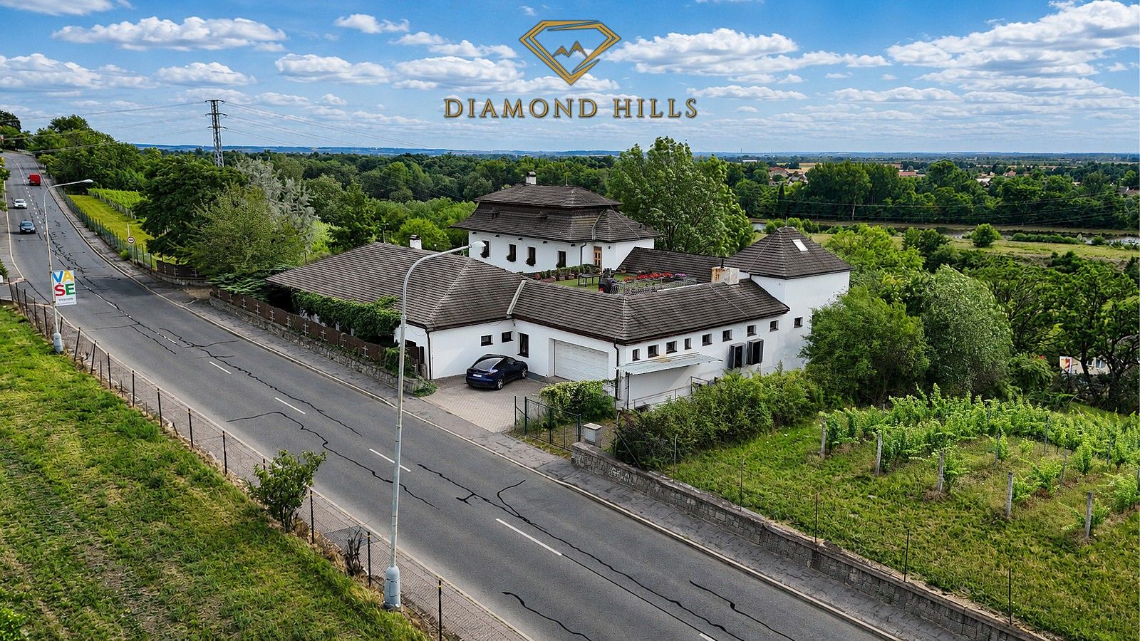 Rodinné domy, Mělník, Středočeský kraj, 518 m² - 2