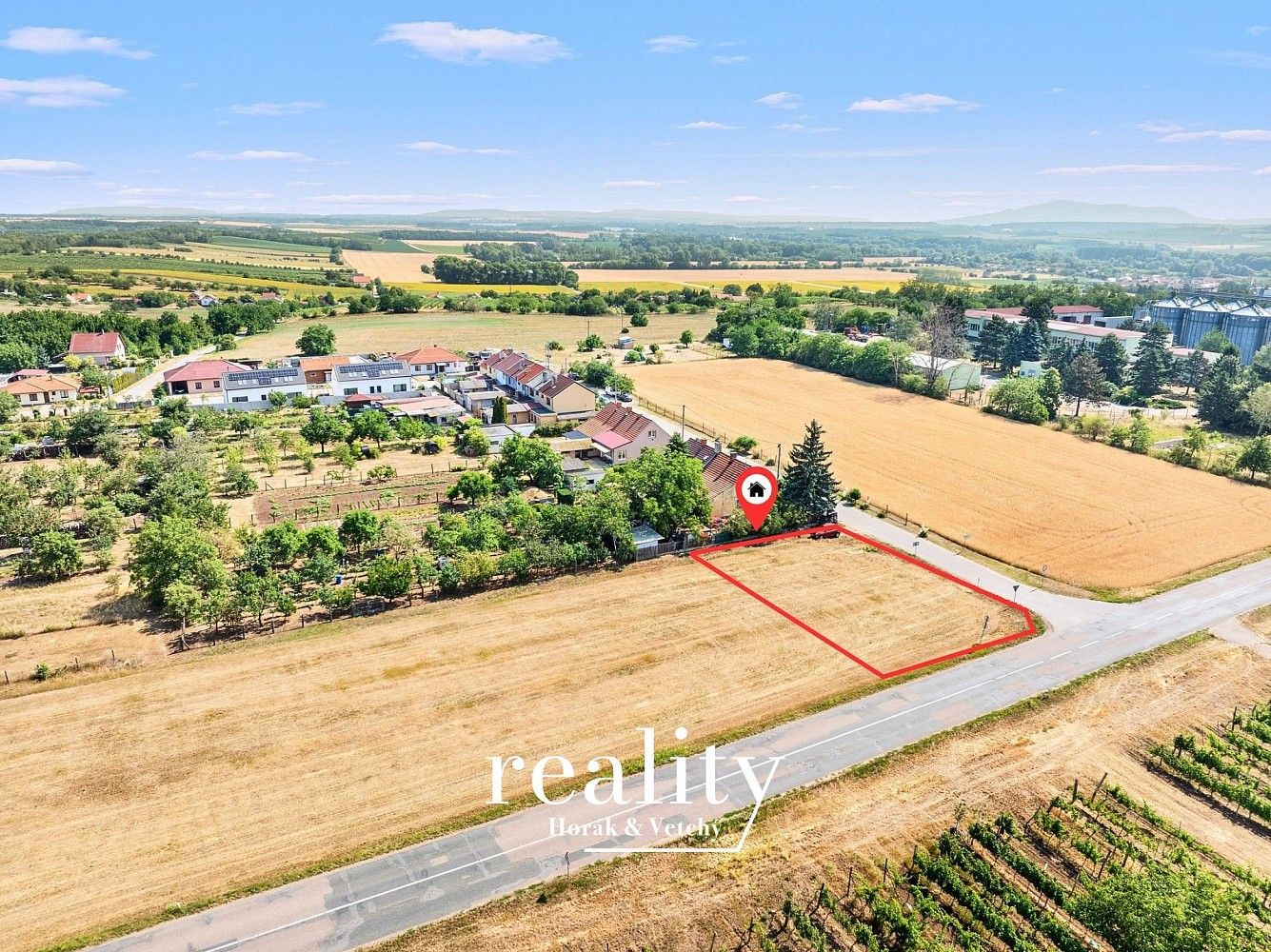 Pozemek pro bydlení, 883 m²