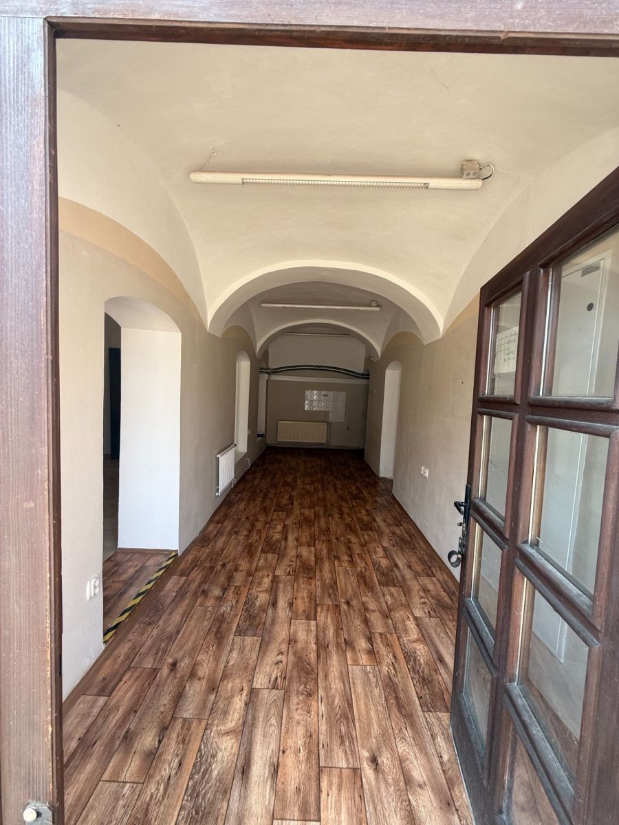 Obchodní prostory · 37 m² · Staré náměstí, Ostrov - Ostrov nad Ohří, Karlovarský kraj - 4