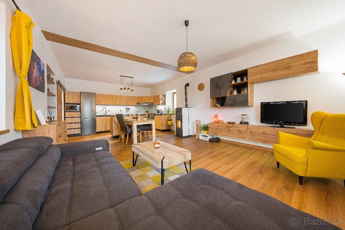 Rodinné domy, Veverská Bítýška, 664 71