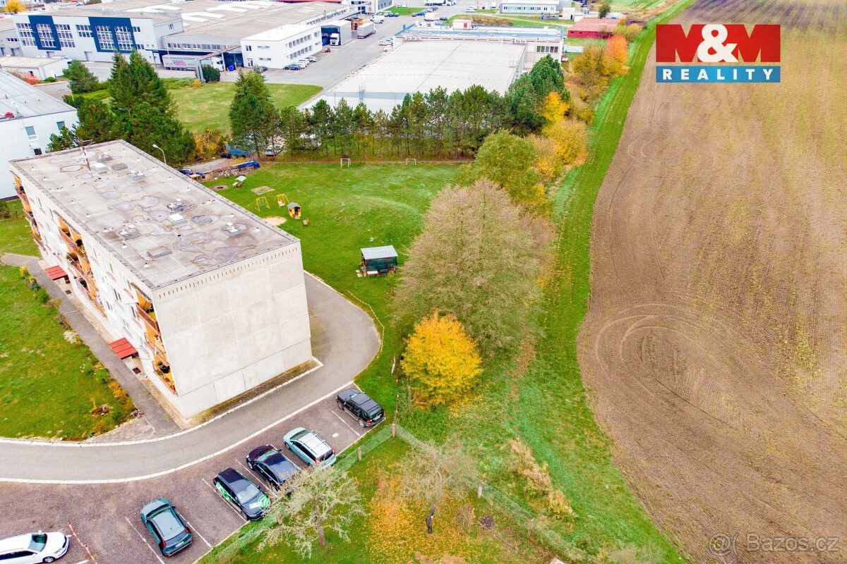 Prodej pozemek pro bydlení - Hradec Králové, 503 32