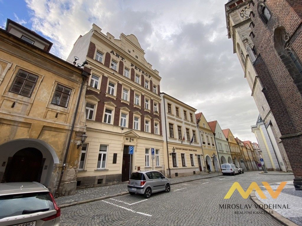 2+1, náměstí Jana Pavla II., Hradec Králové, 78 m²