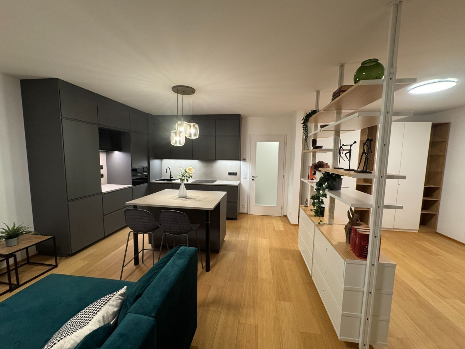 2+kk, Za Pískovnou, Praha - Dolní Chabry, 53 m² - 1