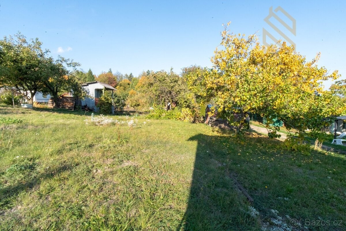 Zahrada · Kadaň, 432 01 - 3