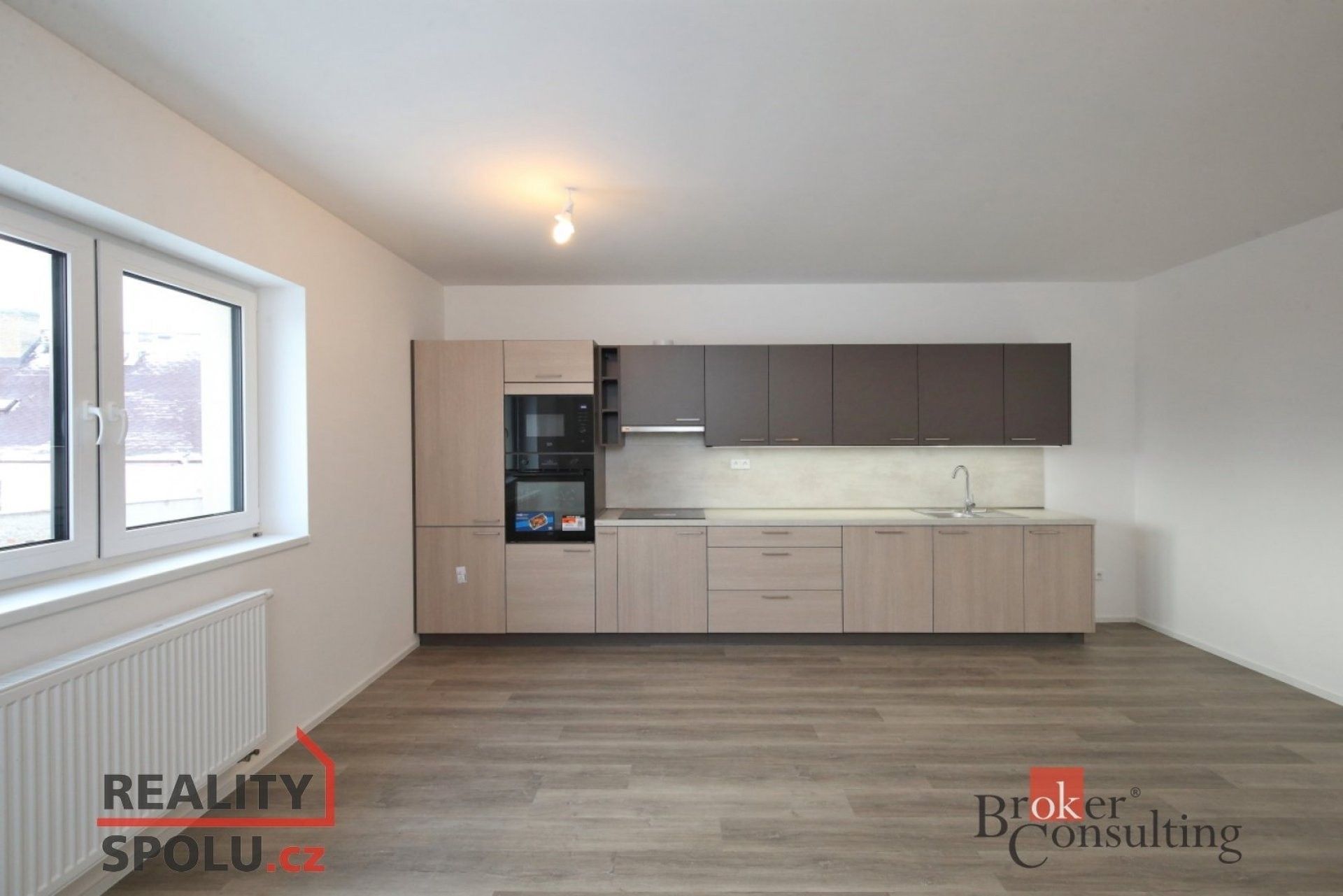 Pronájem byt 2+kk - Jiřího z Poděbrad,Hrádek nad Nisou, 52 m²