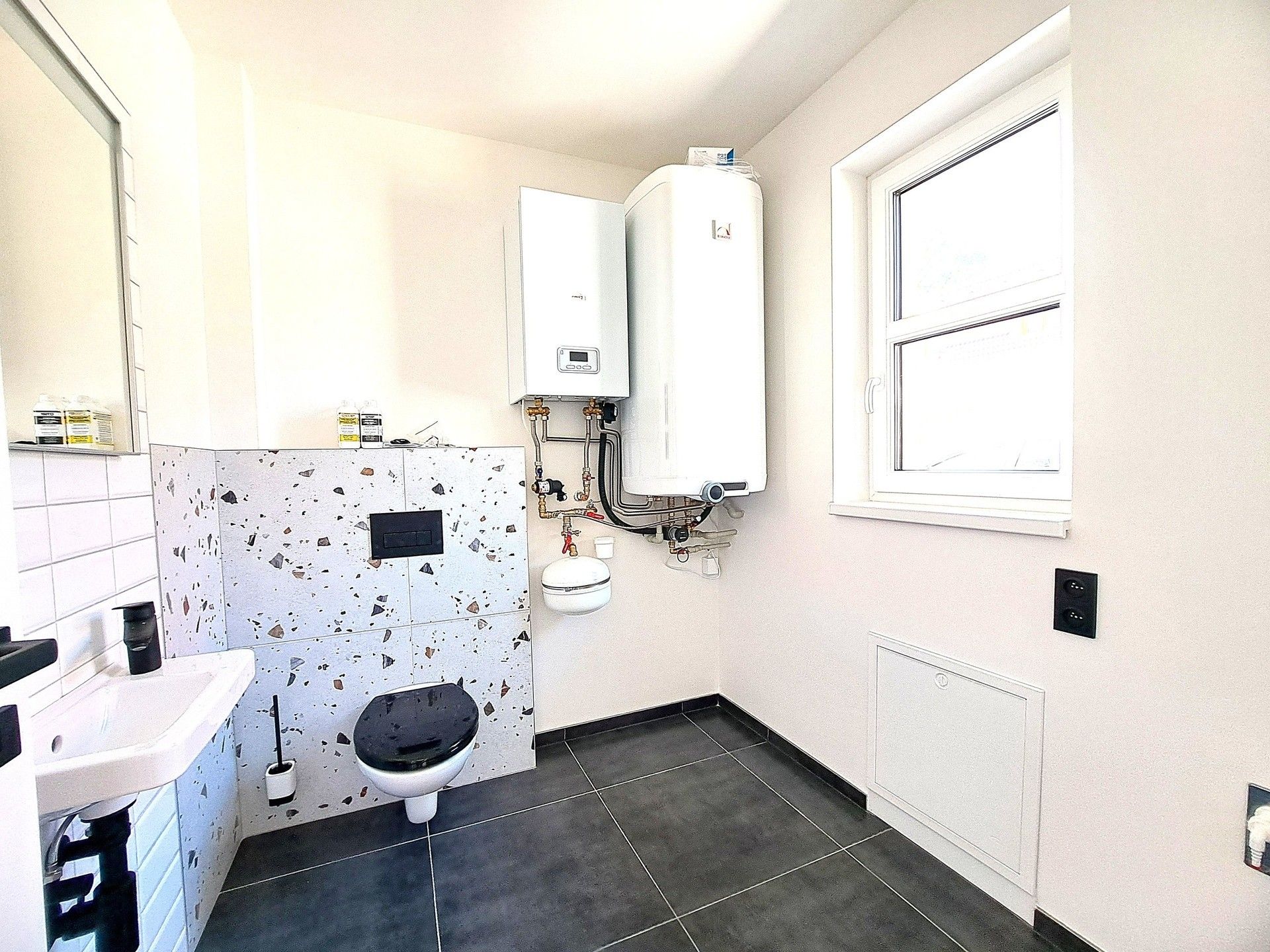 Rodinný dům · 110 m² · náměstí u dubu, Stochov - 4