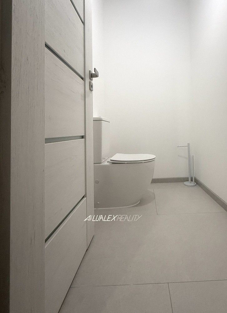 Byt 4+1 · 109 m² · J. Á. Komenského, Teplice - Trnovany - 4