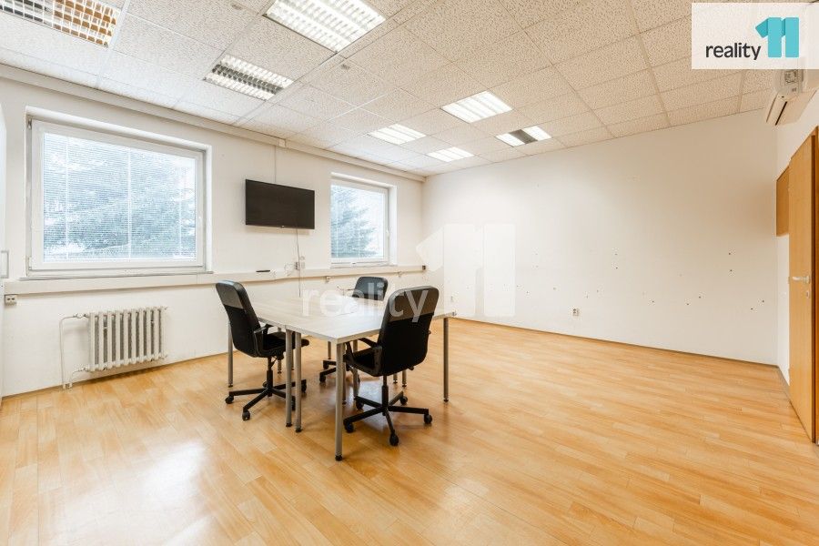 Kanceláře, Rybní, Řevnice, 30 m²