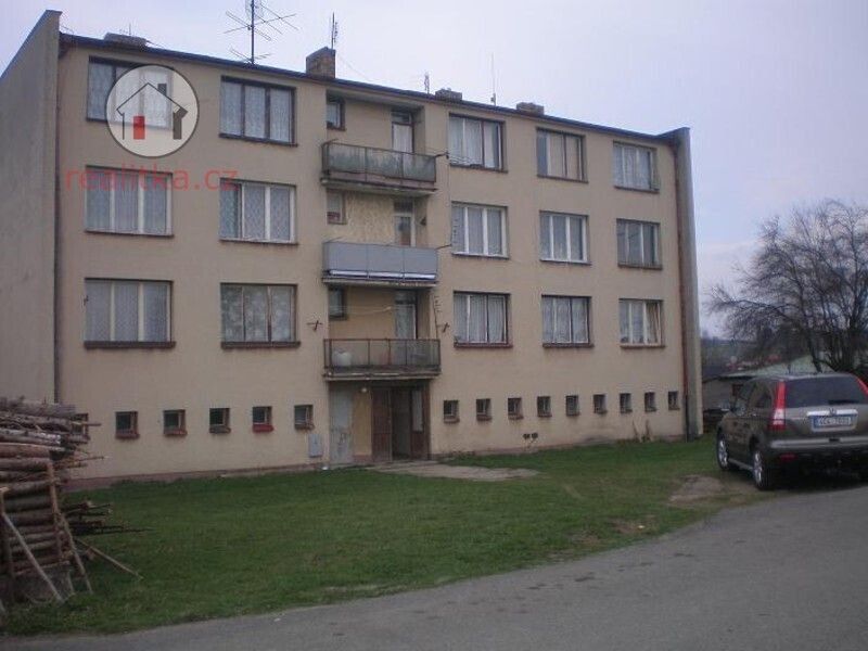 Činžovní domy, Nemyšl, 600 m²
