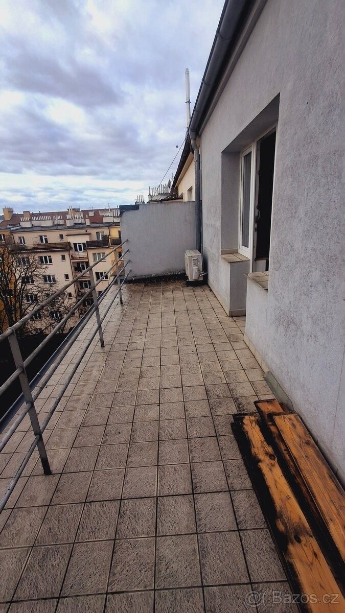 Pronájem byt - Praha, 109 00